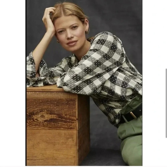 Pilcro and the Letterpress/Anthropologie Breezy Button down Medium Wool Blend - Picture 4 of 12